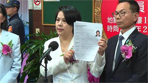 快新聞／李貞秀背後恐有影武者？中配身分惹議　吳靜怡怒了：國安單位應調查