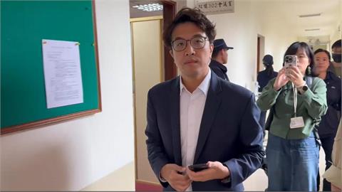 快新聞／徐巧芯出招排滿外委會議程　沈伯洋「搶頭香質詢」履行職責