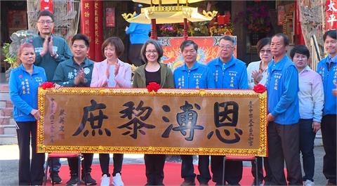 蕭美琴台中拜廟　祈願善良力量帶動台灣向前走