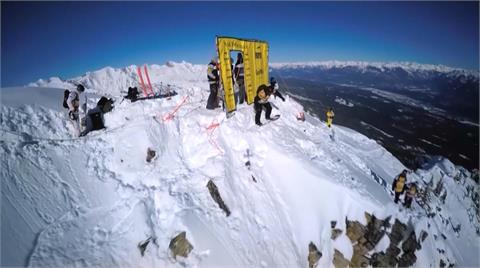 自由式滑雪世界巡迴賽　極限好手在陡峭天然高山場地展現高超技巧