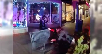 美女法官喝醉當街脫褲小便　失態畫面瘋傳！連工作也沒了