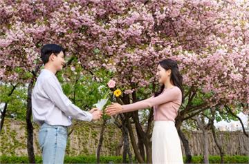 沒有名分的愛真的算數嗎？從安全感到界線 一次看懂他給不給妳未來