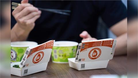 快新聞／蔣萬安趕緊跳出來？貼照片喊「今天午餐鬍鬚張」　釣出汪潔民喊1句