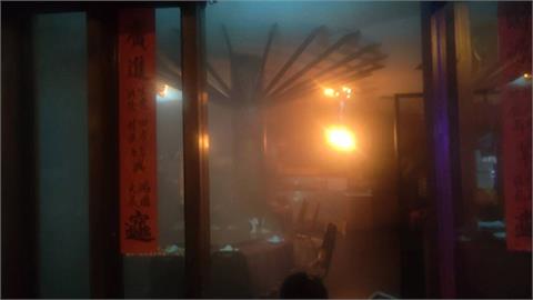 父親節大餐泡湯！　台中知名燒鵝店火警　33桌訂位全取消