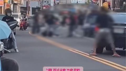 宮廟遶境1事喬不攏械鬥　7旬男遭圍毆「火爆畫面」曝