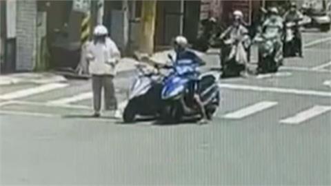 假裝問路伸狼爪！　嘉義65歲男2小時性騷5人遭羈押