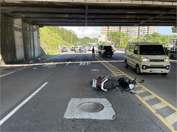 基隆驚悚死亡車禍　行人被騎士撞飛遭後車輾斃