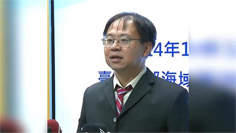 昨晚地震記者會科長陳達毅「髮亂領帶歪」爆紅　本人出面解釋：下床直衝氣象署