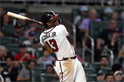 MLB(影)／40轟70盜的小阿庫尼亞　膝傷未痊癒趕不上明年開幕戰