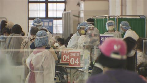 台北市兩名醫護　打完疫苗仍先後發病確診