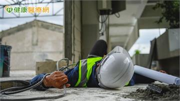 觸電心跳停止「旁人別碰！」雙軌救護搶回一命