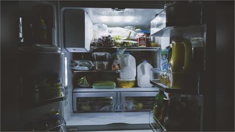 日本風俗店驚見「整顆嬰兒頭」塞冰箱!找嘸身體「斷肢放保鮮盒」常客嚇壞