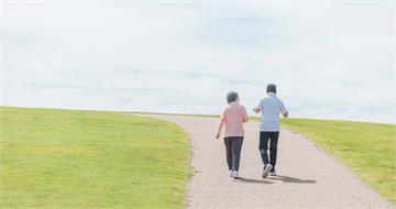醫學再進步人類壽命仍有限　研究揭極限僅194歲！關鍵竟是「這細胞」