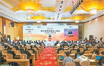 中共密會台媒「要求操弄台灣選戰」　習近平嗆：別做表面功夫