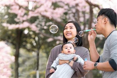 我們是血脈相連的陌生人——理解、修復與放手的親子關係再思考