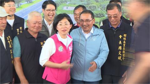 藍綠較勁！蘇巧慧參加大漢溪堤外便道開通　與侯友宜同框