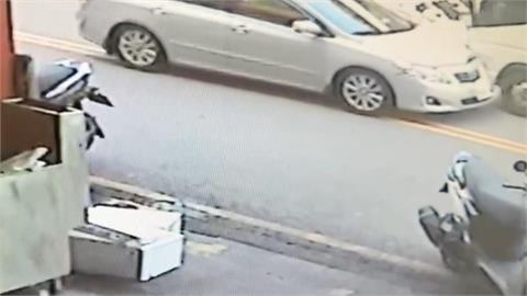毒駕逆向撞小貨車再追撞轎車　遇警盤查還加速逃逸