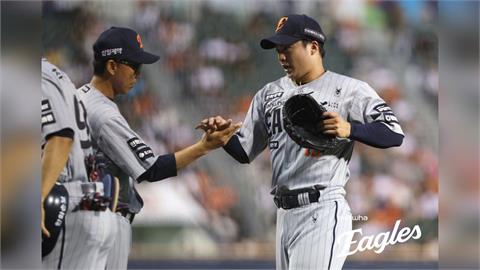 韓職(影)／獨居勝投王再等等！「台灣王子」王彥程挨轟5局失3分  隊友追分助逃敗
