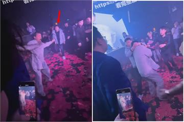年輕人不講武德！馬保國赴夜店表演「閃電五連鞭」　慘遭突襲擒頭鎖喉