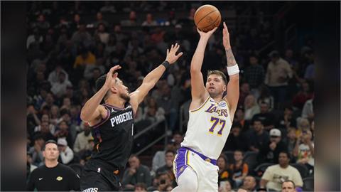 NBA(影)/怎麼就是擋不住「東七七」?湖人傳奇中鋒俠客從黑粉到現在佩服