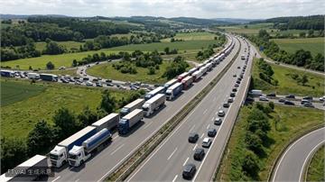 抗議油價高漲！義大利卡車司機罷工引發缺糧危機