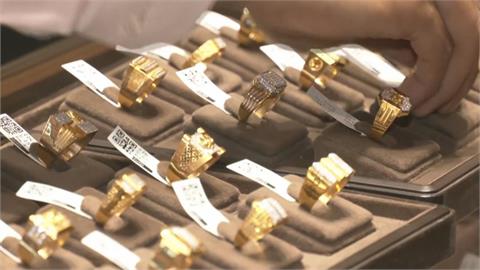 印度排燈節"金光閃閃"　金價創新高銷售量下滑10%以上