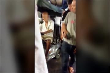 疑誤觸油門 9旬翁電動車暴衝撞傷婦人
