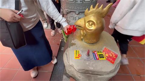 彰化武元宮專屬＂生肖發財水＂　台中萬和宮安太歲只要100元