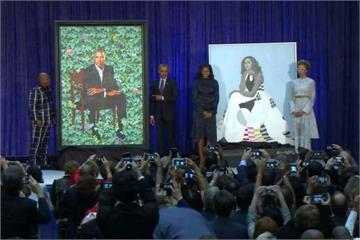 歐巴馬夫婦肖像畫亮相 歐巴馬自嘲白髮太多