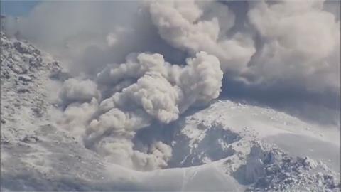 印尼勒沃托比火山噴發　火山灰達1000公尺