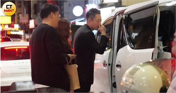 獨家／直擊汪小菲力挺好友李進良新作　孕妻馬筱梅曲線玲瓏會藏肚