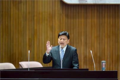 媽祖陣頭車「c位阿北」狂被民眾嗆！本尊竟是傅崐萁「尷尬畫面流出」真面目現形