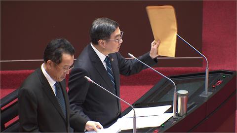 卓揆赴日觀賽"外交突破" 藍營稱未見官員被穿小鞋