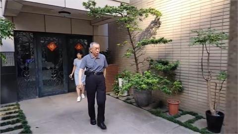 柯文哲遭陳佩琪爆臀部「染HPV病毒」！出庭被問「屁股還好嗎」1反應曝