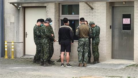快新聞／驚！金門海龍蛙兵訓練出事　士兵「熱身溺水」急送台北搶救