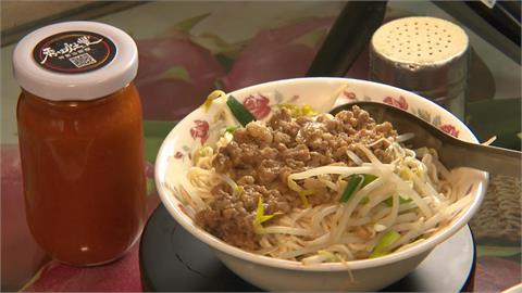 中和50年汕頭麵店5月底熄燈　老饕崩潰：跪求女兒接班