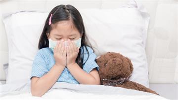 全球「兒童白肺」病例不斷激增！ 重症醫籲家長：做「2件事」防疫才具體有效