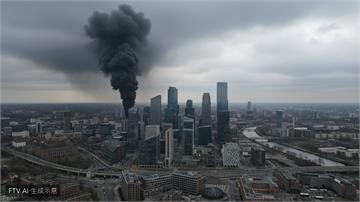 烏克蘭基輔驚傳爆炸！防空警報大作「巨大黑煙柱」直竄天際