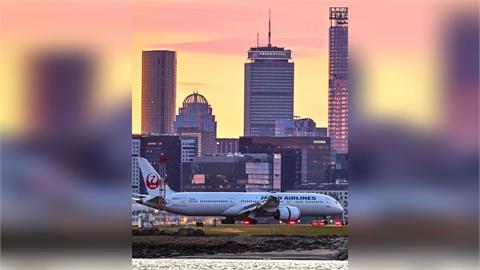 快新聞／空服員「起飛前還在茫」！186位旅客行程大亂　日航「連坐罰」停飛懲處