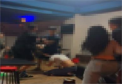 花蓮酒吧打群架！　女子假藉酒意搭訕反被嗆　竟烙人圍毆2人