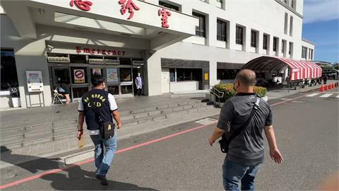 快新聞／台南44歲男持雙刀衝派出所揮舞　警方開13槍制伏