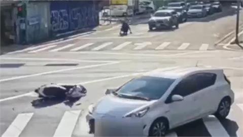 快新聞／18歲剛拿到駕照！租車左轉撞飛機車　女騎士宣告不治