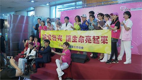 愛傳承關懷演唱會　劉福助唱嘻哈、鑽石歌王林沖不畏病痛做公益