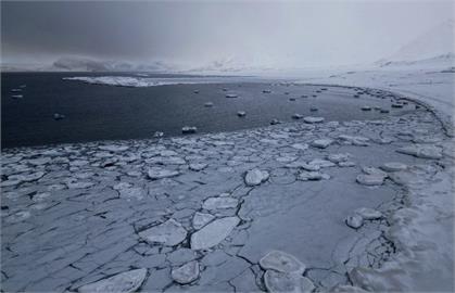 想看北極流冰要趁早！　南韓報告估計「2030年」消失