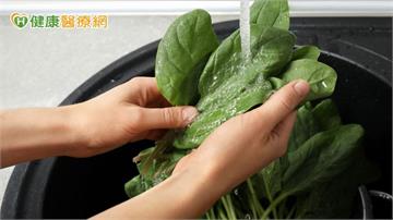 2025「最髒12蔬果」出爐　但別因此拒吃！營養師授「聰明挑+正確洗」妙招