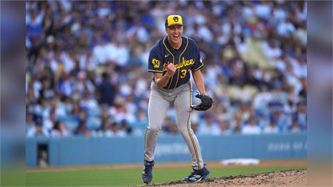 ＭLB／「宇宙道奇」豪華打線也沒轍！「賽揚熱門」火球連發4比1封鎖道奇奪第12勝