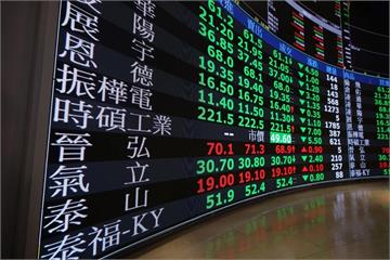 台股開高走低跌170點　台積電漲5元尾盤翻紅收2370元