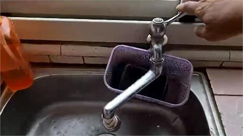 快新聞／水費暴增6000度！警破門驚見82歲婦人白骨　女兒：半年沒聯絡