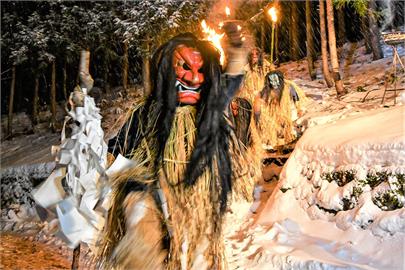 快新聞／日本秋田除夕夜奇特文化「男鹿生剝鬼」　惡鬼賜福好運一整年