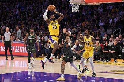 NBA(影)／不輕易言退！詹皇明白湖人核心是東77　相信自己還能維持高水準數年